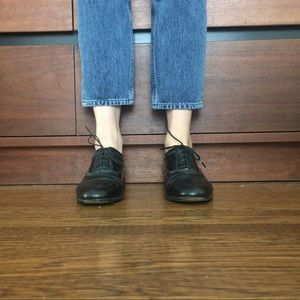 Salvatore Ferragamo Black Leather Oxfords - Size 8